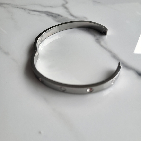 Stainless Steel Lucky Cuff Small Bracelet - Picture 3 of 7